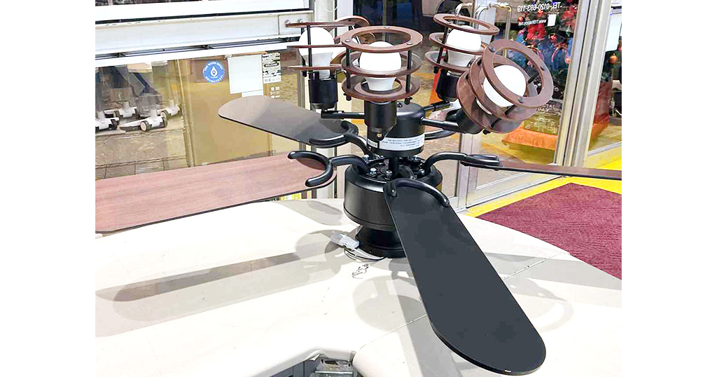 照明/シーリングファン 5灯