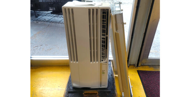 窓用エアコン